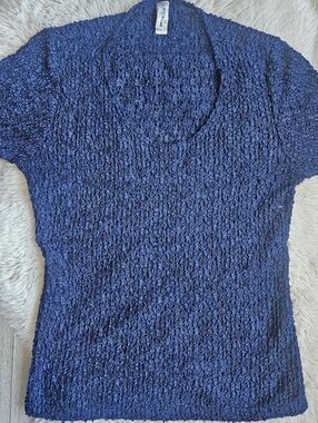 Popcorn Texture Top Navy Blue Y2K Stretch Shirt Medium Women Trendy🔥